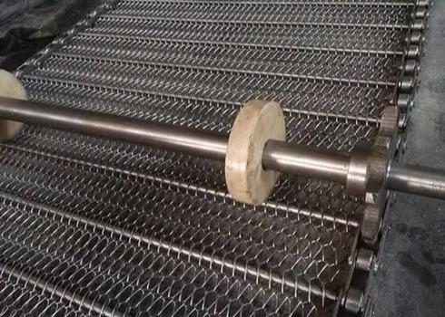 SS304 316 Chocolate Chain Mesh Conveyor Belt for Bread Factory