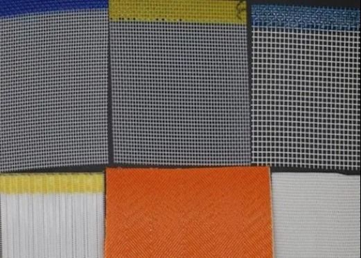 Linear Screen Cloth Hole 3x3mm Polyester Conveyor Belt For Drying Mining