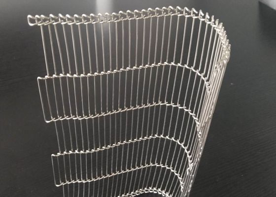 صناعة المواد الغذائية Ss304 3mm الحزام الناقل المسطح المرن