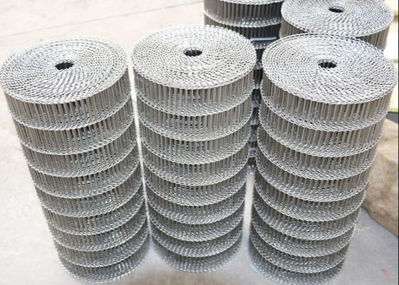الحزام الناقل المرن المسطح المصنوع من الحلوى المصنوعة من الفولاذ المقاوم للصدأ